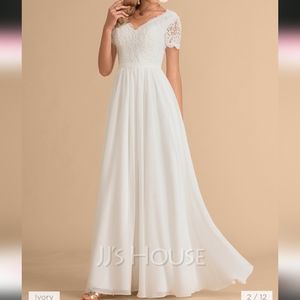 A-Line V-neck Floor-Length Chiffon Lace Wedding Dress
